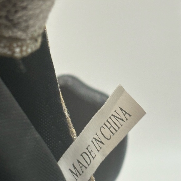 Ready To Wear New York Vintage Clutch - Picture 6 of 6